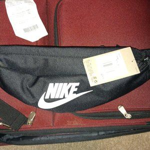 Nike pouch